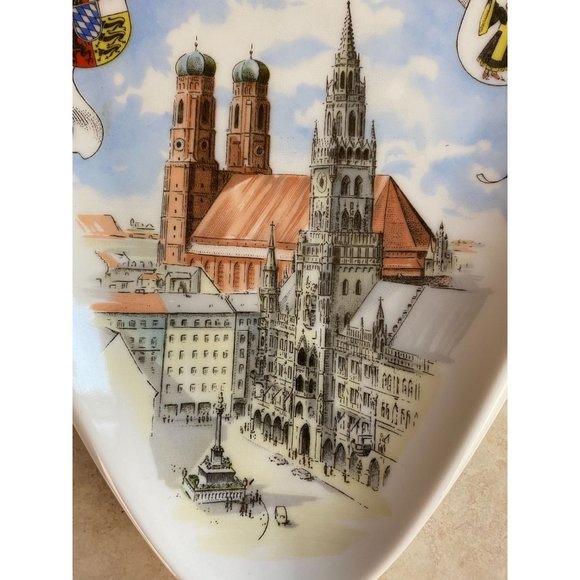 Vintage AK KAISER W Germany Hanging Munchen Dish - Picture 6 of 8